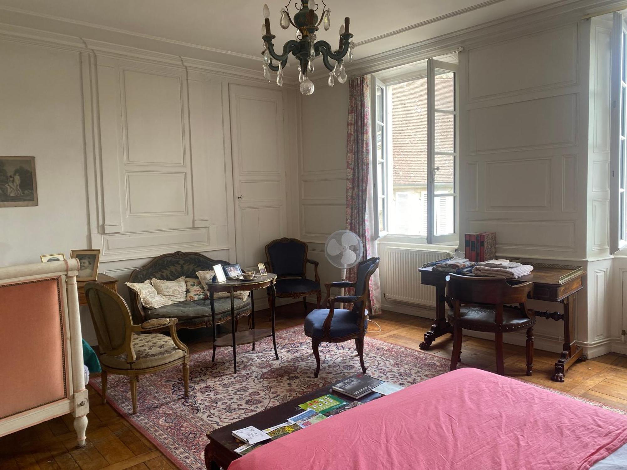 Готель La Grande Maison Chambon-sur-Voueize Екстер'єр фото