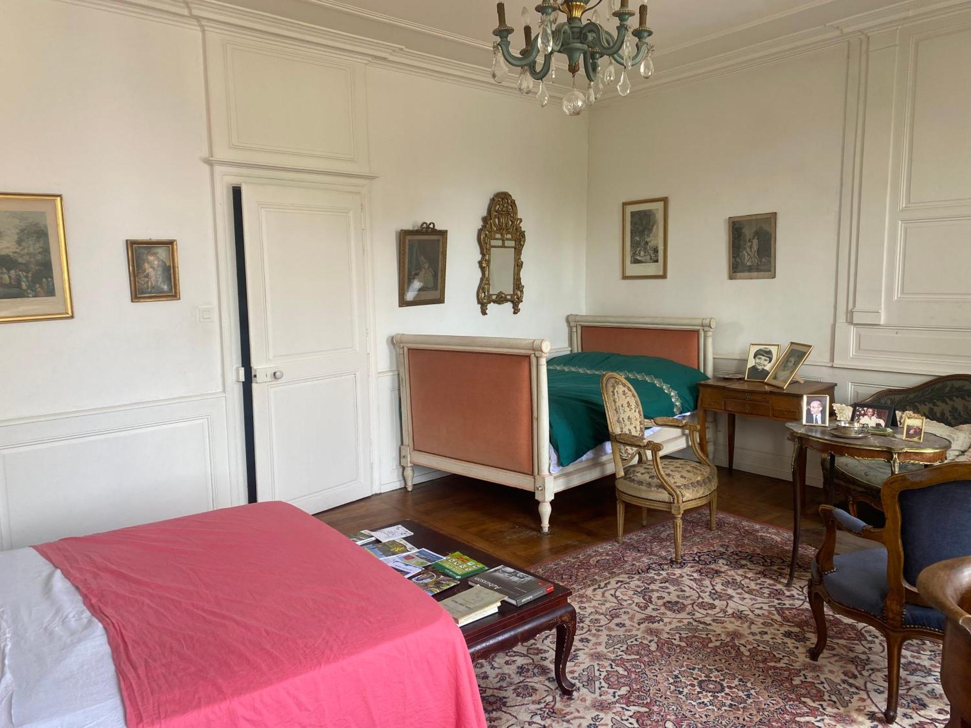 Готель La Grande Maison Chambon-sur-Voueize Екстер'єр фото